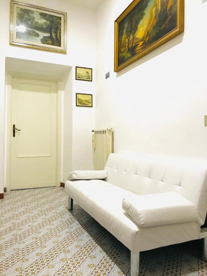 4 Bed Rooms Luxury Apartment Near Colosseum Rom Exterior foto