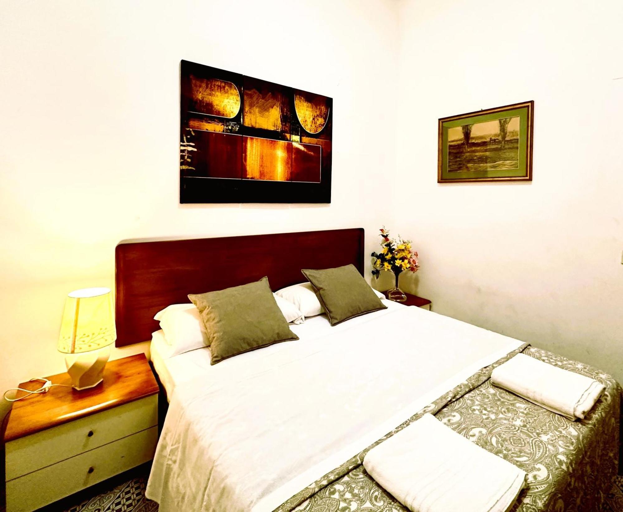 4 Bed Rooms Luxury Apartment Near Colosseum Rom Exterior foto